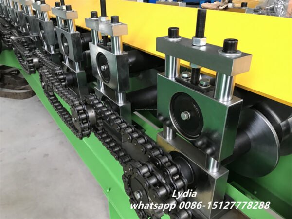 Advanced Automatic Aluminum Door & Window Frame Production Line Full Frame With Holes Door Frame Making Machine