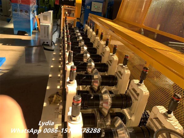 High Speed Rotary Punching L Corner Bead Wall Angle L Trim Roll Forming Machine L Angle Corner Bead Hat Profile Forming Machine Tile Making Machinery