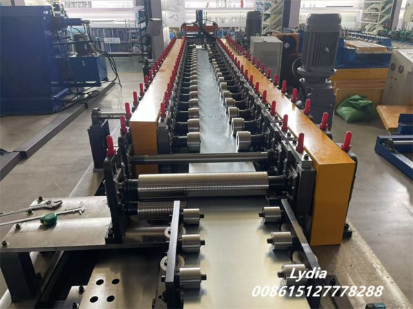 Automatic Multi-Size Supermarket Shelf Panel Roll Forming Machine Adjustable Shelf Back Panel Production Line