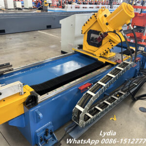 Automatic supermarket shelving upright roll forming machine with stamping teeth and no-weld clinch connection system