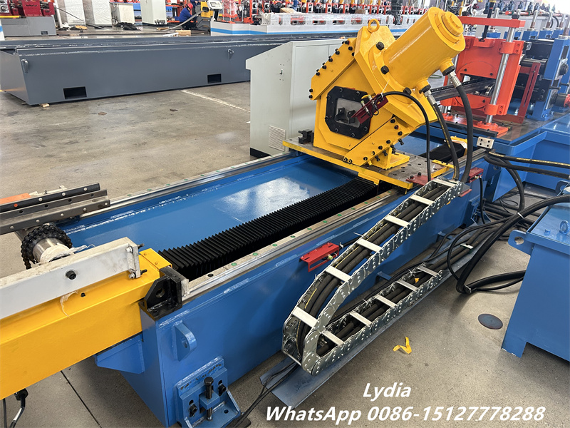 Automatic supermarket shelving upright roll forming machine with stamping teeth and no-weld clinch connection system