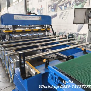 Algeria High Speed T35 T40 0.4-1.2mm Metal Roofing Sheet Forming Machine with Flying Shear Gearbox Transmission
