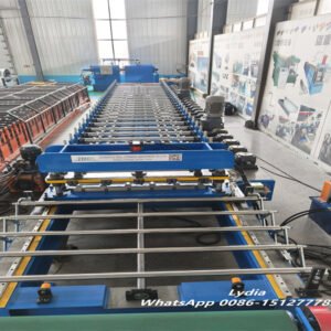 Algeria High Speed T35 T40 0.4-1.2mm Metal Roofing Sheet Forming Machine with Flying Shear Gearbox Transmission