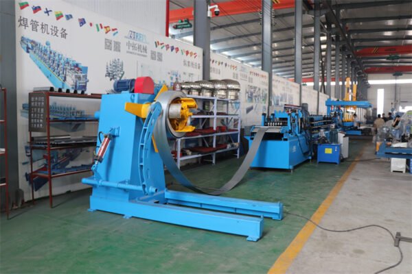 Light Duty Stacker for the C/Z Purlin Roll Former C/Z Purlin Roll Forming Machine with Automatic Stacker