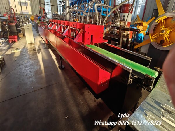 frame making machine 03 How can one machine produce both Flat T Bar and Black T Bar? ceiling T bar making machine cross T roll forming machine