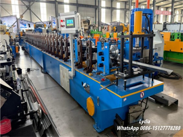 Width Adjustable Ridge Cap Roll Forming Machine Automatic Metal Roof Ridge Cap Production Line