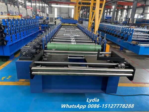 Metal roof panel forming machine