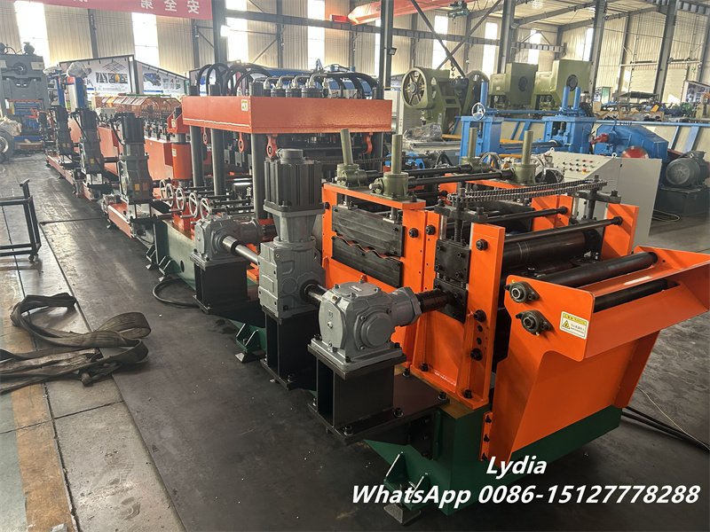 automatic roll forming machine