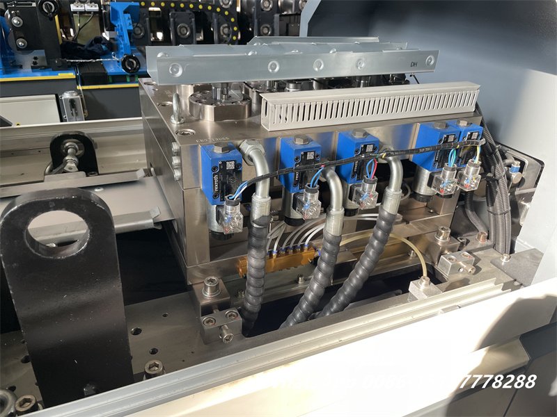 C89 light gauge steel framing machine