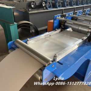 Wall cladding03 High precision feeding device with guiding rollers and Cr12MoV rollers for wall cladding roll forming machine