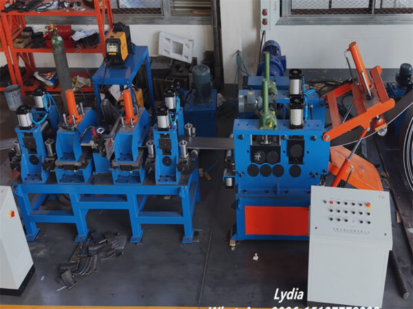 C purlin13 servo flying cold saw cutting system for roll forming line