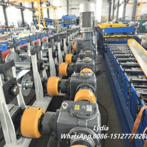 oplus_2097154 container house roll forming machine