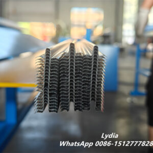 3 meter product collecting table with conveyor for plaster beacon machine