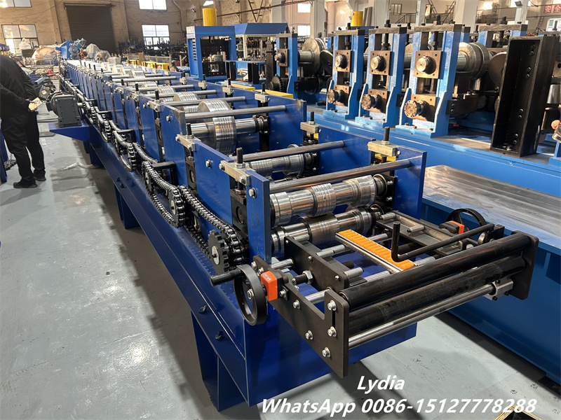 square downspout forming machine hydraulic cutting system