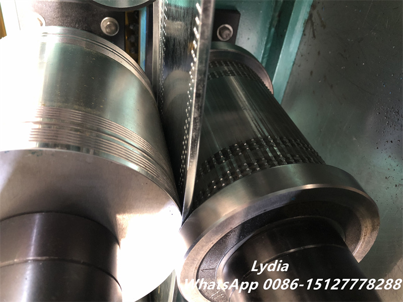 adjustable u channel roll forming machine