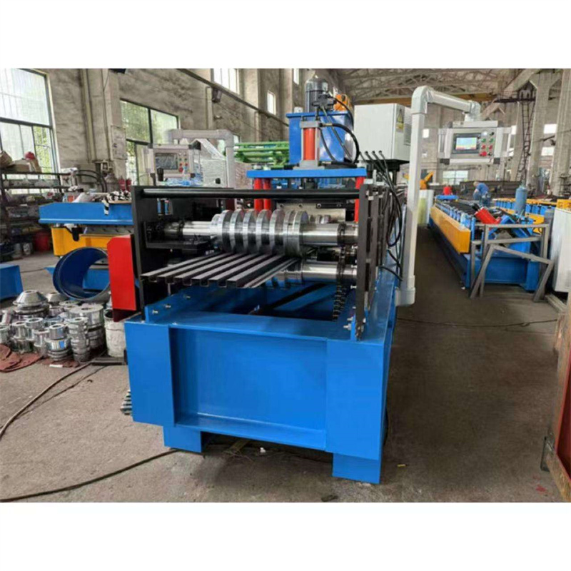 Wall cladding panel roll forming machine with Siemens PLC control system