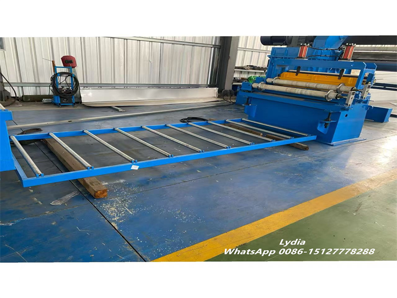 automatic sheet stacker for cut to length production line