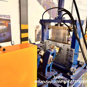 Hat Omega Purlin 08 hydraulic cutting system for top hat purlin machine