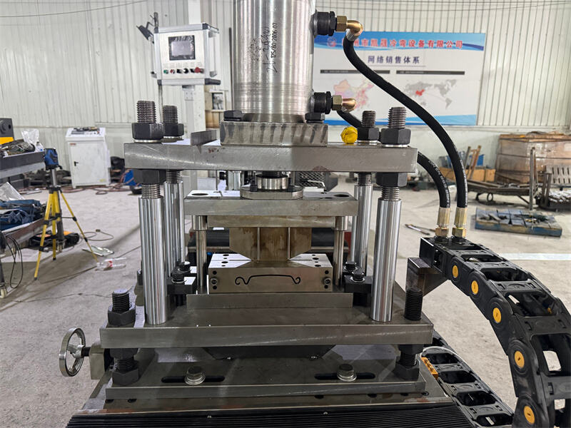 roll up door profile roll forming machine