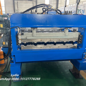 Arch cambering machine for metal roofing panels