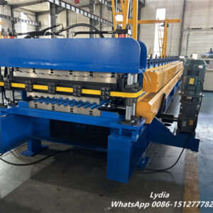 Double layer metal roofing sheet roll forming machine in factory