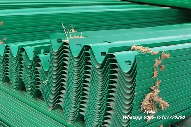 guardrail forming machine