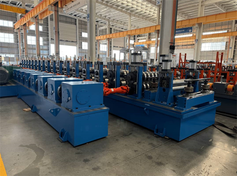 highway guardrail roll forming machine with hydraulic punching system