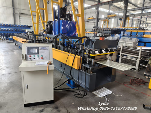 oplus_2097152 16-inch 4V Soffit Roll Forming Machine full production line
