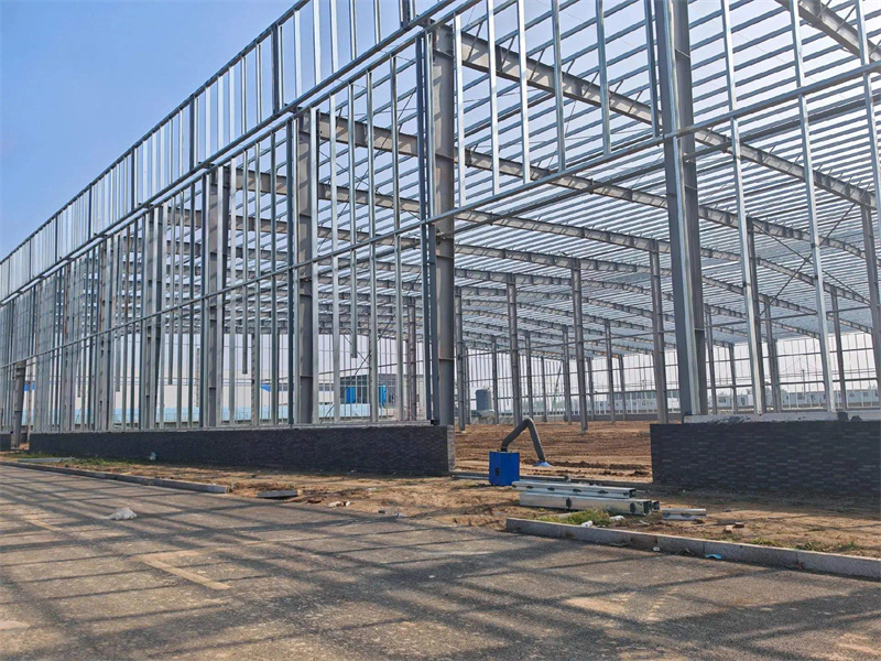galvanized steel C purlins used in metal roof and wall structure