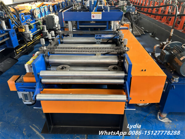 CZ purlin Machine04 feeding platform for CZ purlin forming production line