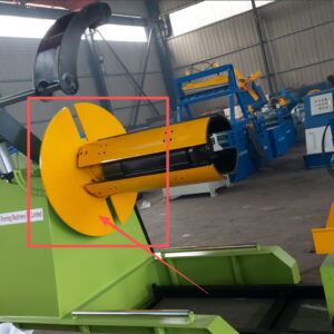 Decoiler10 hydraulic decoiler feeding steel coil into roll forming machine