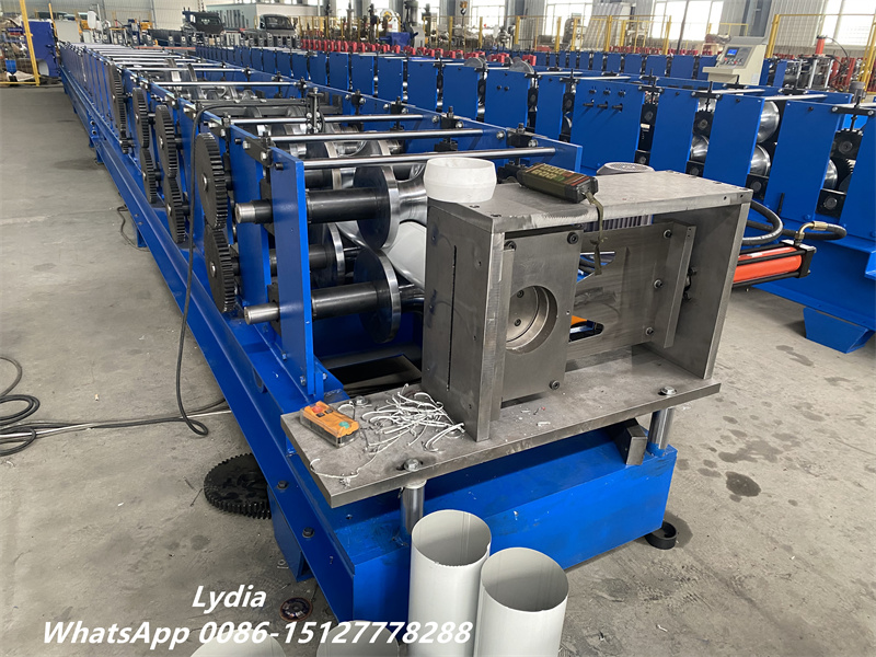 Customized rainwater gutter forming machine