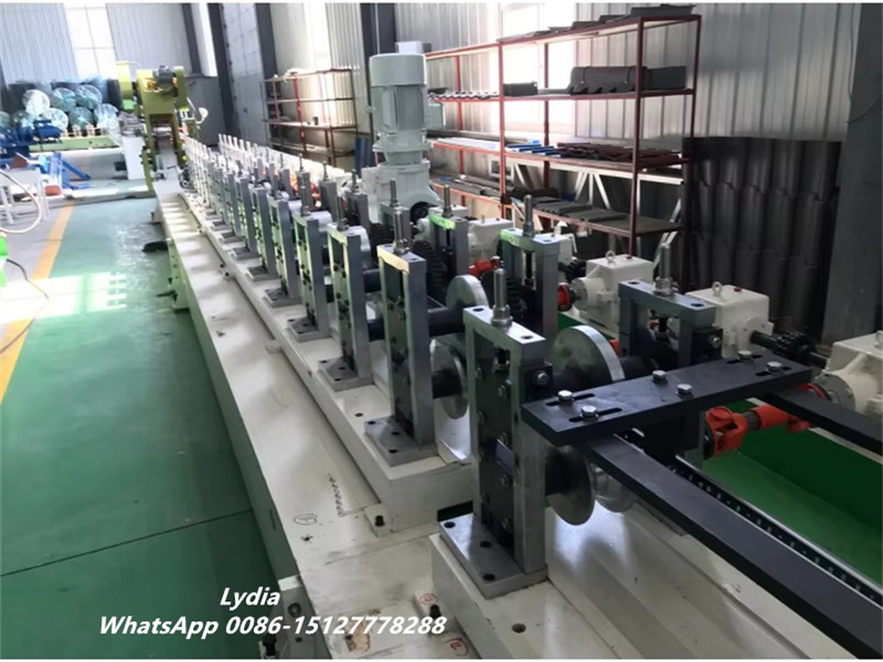 roller shutter door machine