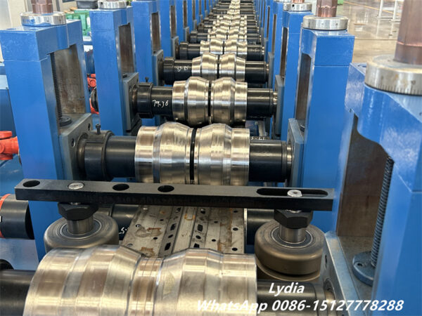 Upright Machine13 industrial pallet rack upright forming line