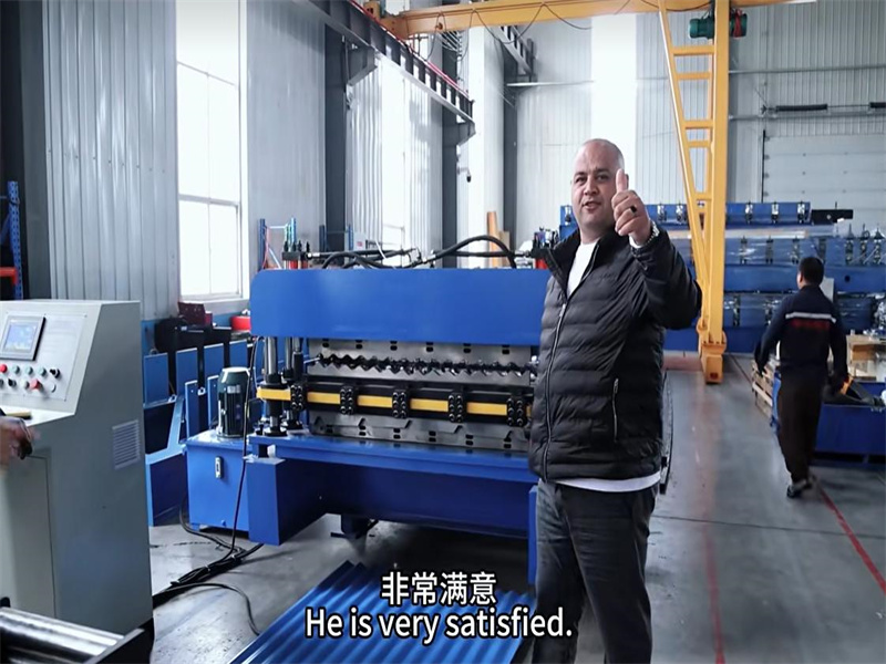 Palestinian customer inspecting roll forming machine at Zhongtuo factory