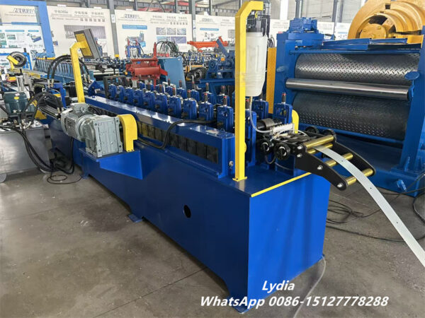 stud and track roll forming machine11 continuous punching system for steel track