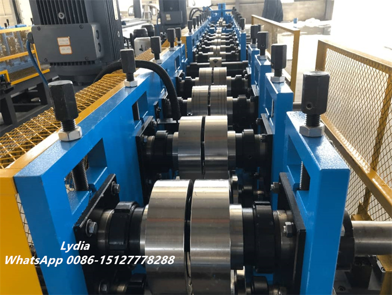 C stud and U track roll forming machine production line