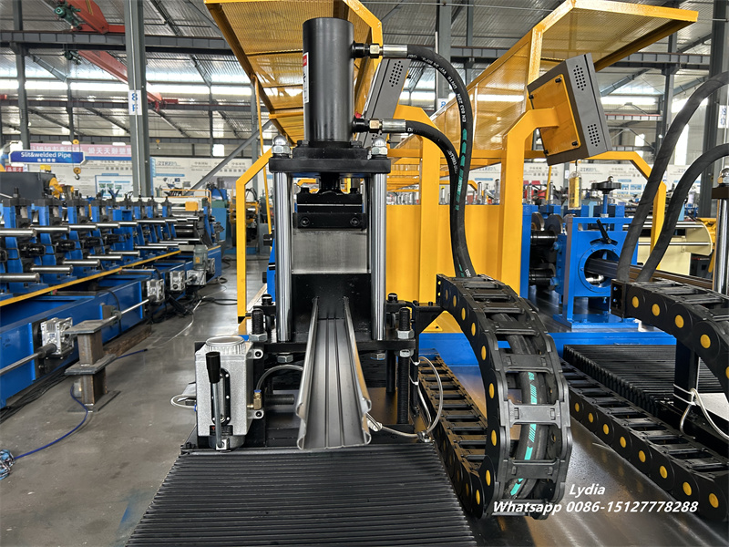 Automatic corrugated steel fencing machine