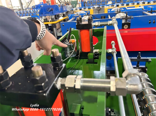 Corrugated Metal Roof06 Corrugated metal wall panel roll forming machine
