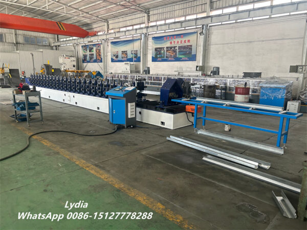 Fascia Gutter02 Metal gutter roll forming machine factory production line