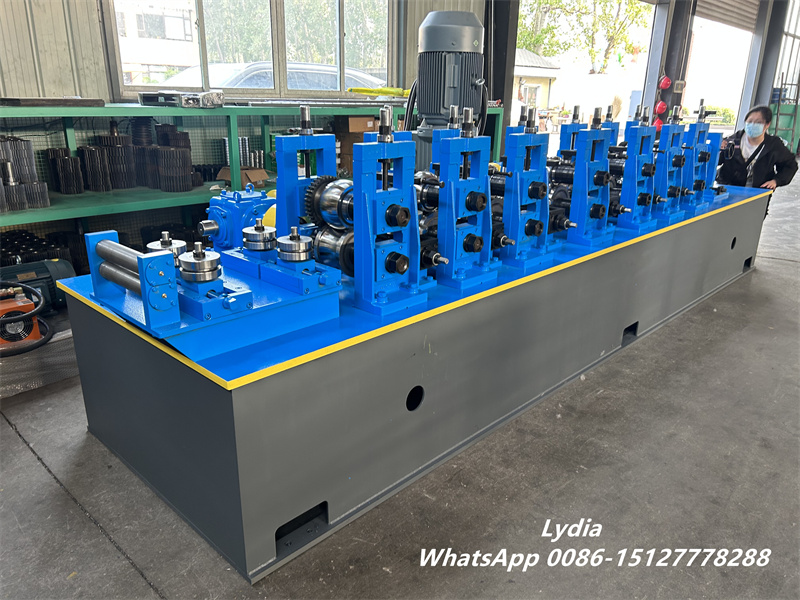High strength split set rock bolt used in mine tunnel ground support system