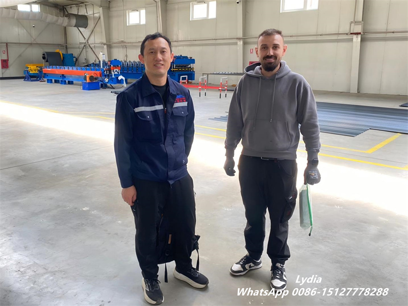 ZHONGTUO Engineers Commissioning Roofing Roll Forming Machine In Romania