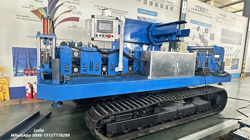 Portable greenhouse gutter machine for tomato cultivation