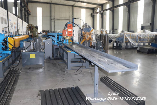 Step Beam P Beam001 high speed warehouse rack beam forming machine
