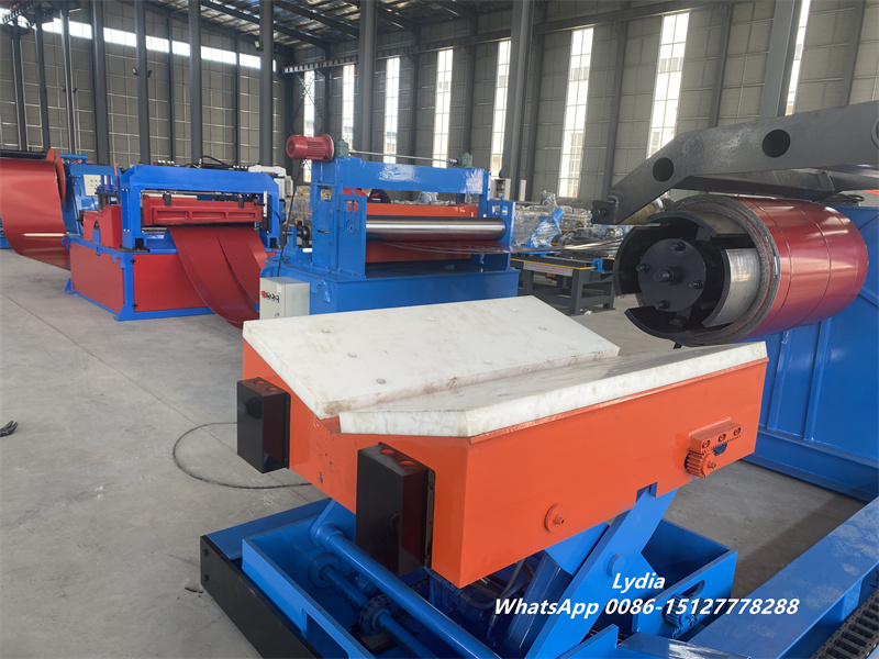 Automatic metal coil slitting line with leveling unit and hydraulic recoiler system