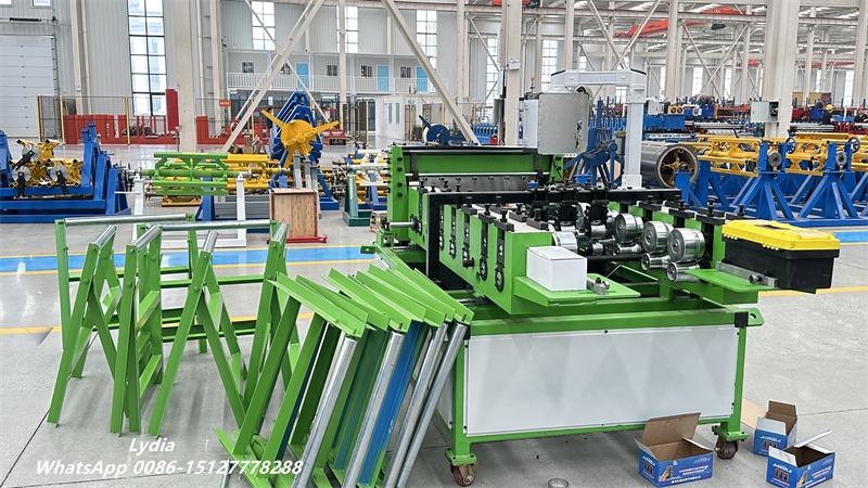 Portable SSQ II roof panel machine for on-site standing seam metal roof panel production