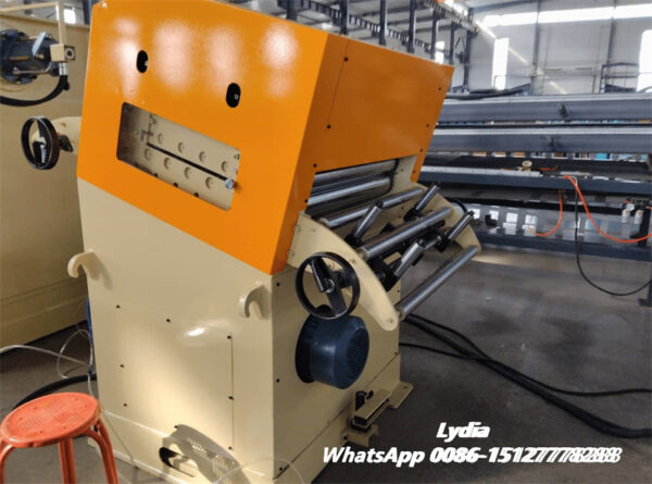 6T Hydraulic decoiler0701 6T Hydraulic Decoiler with Leveling Machine for Metal Coil Feeding and Straightening
