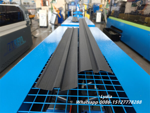 oplus_2097152 metal fence plank forming machine
