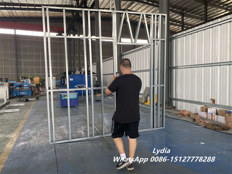 LGS Framing Machine Producing C Stud Profiles