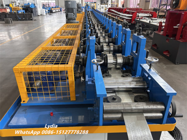 Solar Brackets Machin112 Hydraulic decoiler for solar bracket roll forming machine